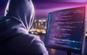 إيداع شخصين السجن بتهمة اختراق حقوق بث قناة  » كانال بلس « 