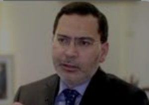 وزير الاتصال السابق مصطفى الخلفي :  » مشروع قانون الصحافة نكسة وتراجعا في مجال التنظيم الذاتي والديمقراطي للمهنة « 