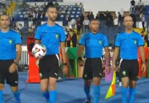 حكام لقاء الرجاء والجيش افسدوا الفرجة : هل هو ضعف التحكيم او اشياء اخرى ؟!