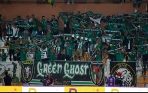 # إلتراس # كرين – كوست الفصيل المساند لأولمبيك خريبكة تعلن تعليق حضورها في المدرجات مؤقتا .