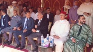 عامل إقليم الفقيه بن صالح يزور فعاليات مهرجان الرمان بأولاد عبدالله وسط ترحيب كبير وعروض فلكلورية مميزة.