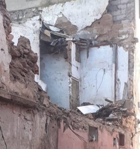 إنهيار منزلين آيلين للسقوط في وقت متأخر من الليل يحدث الرعب لذى ساكنة درب الشرفة والطلبة بالبيضاء  دون إصابات .