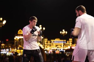 أبطال القفص جاهزون.. 7 فبراير موعد الحسم في « الطريق إلى دبي »