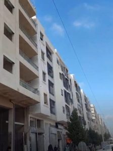 فاجعة بورش بناء بالشلالات.. وفاة عامل بعد سقوطه من الطابق الرابع