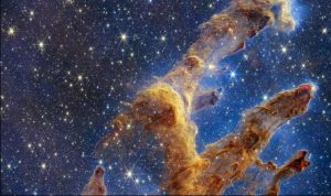 ثقوب سوداء في الكون