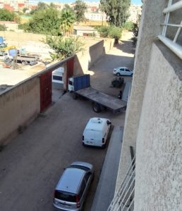 جحيم الضجيج والغبار يُقلق ساكنة إقامة «طيباء» بفاس.. ونداء عاجل للسلطات لرفع الضرر